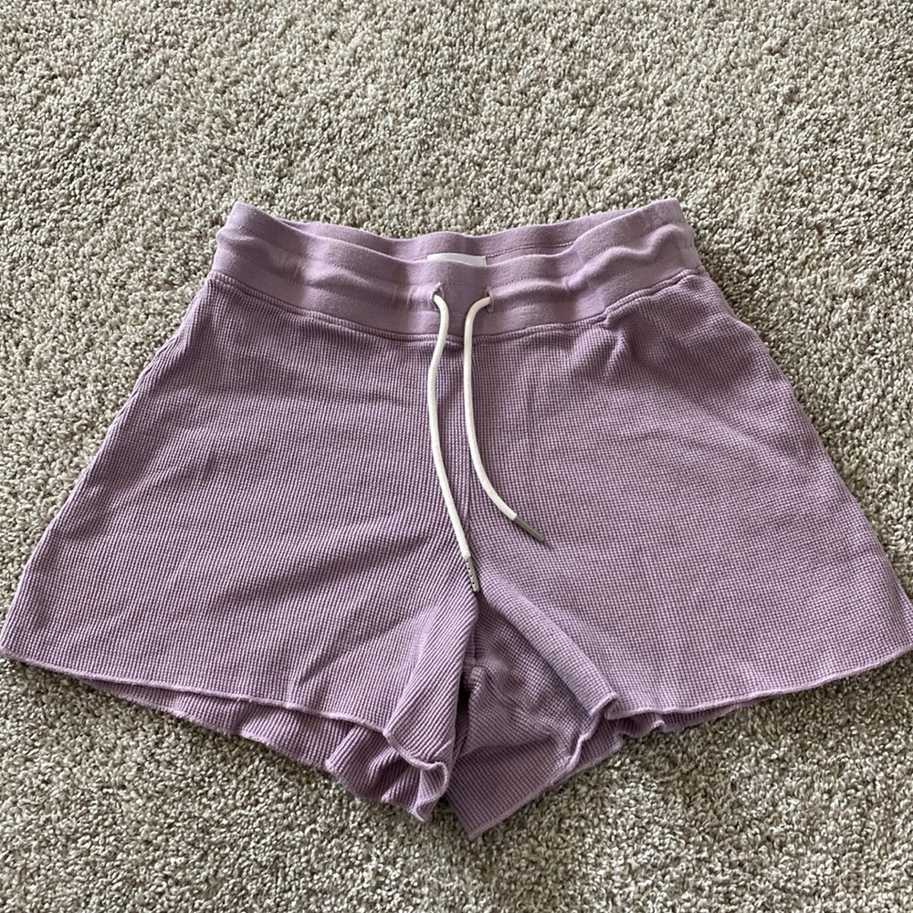 Mate the label shorts